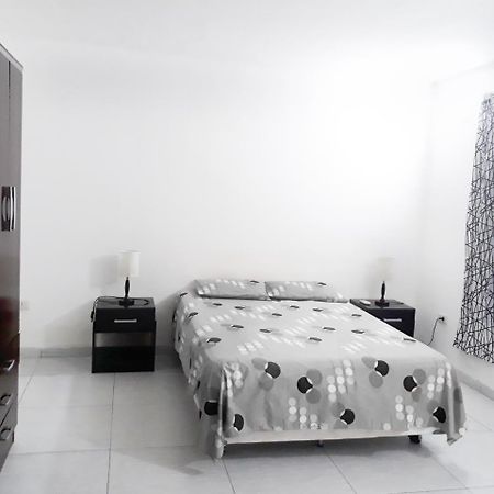 City Lodge Apart Santa Cruz de La Sierra Extérieur photo